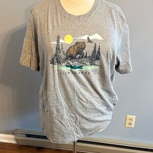 Life Is Good Gray Men's Short-Sleeve Tee with Bear Nature Graphic